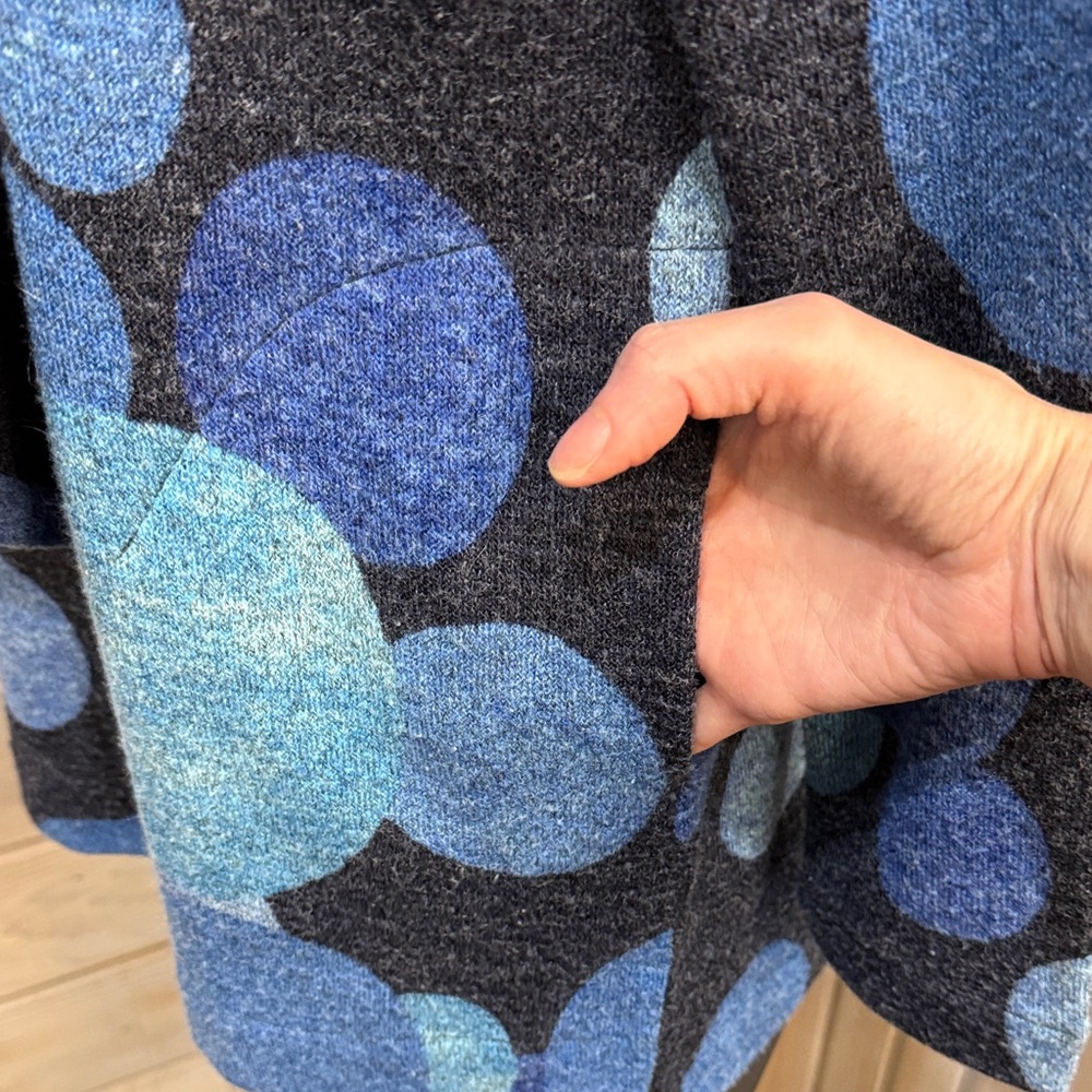 Stylish Cowl Neck Sweater with Blue and navy Dots - Picture 6 of 7